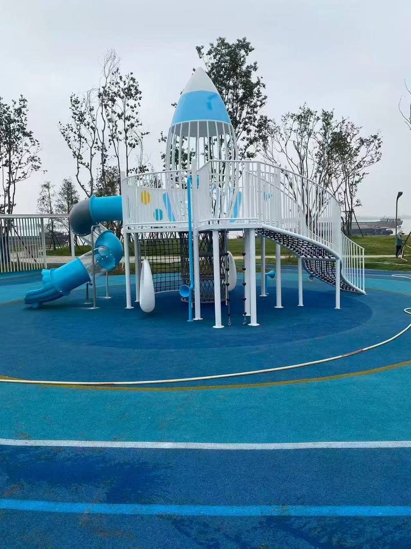 蓝色火箭